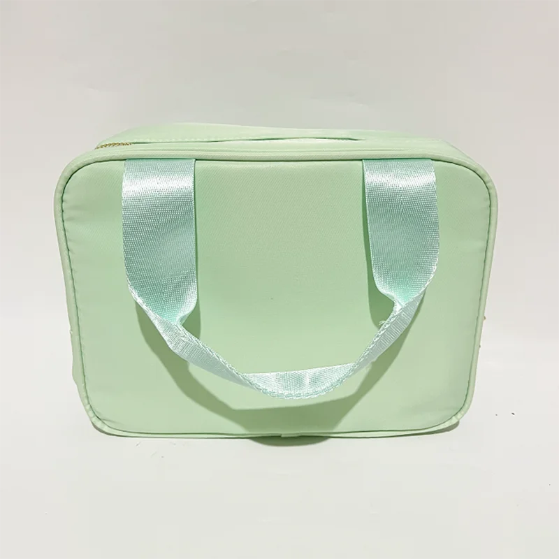 Нейлоновая сумка-карандаш с нашивкой из синели и буквами | Индивидуальный