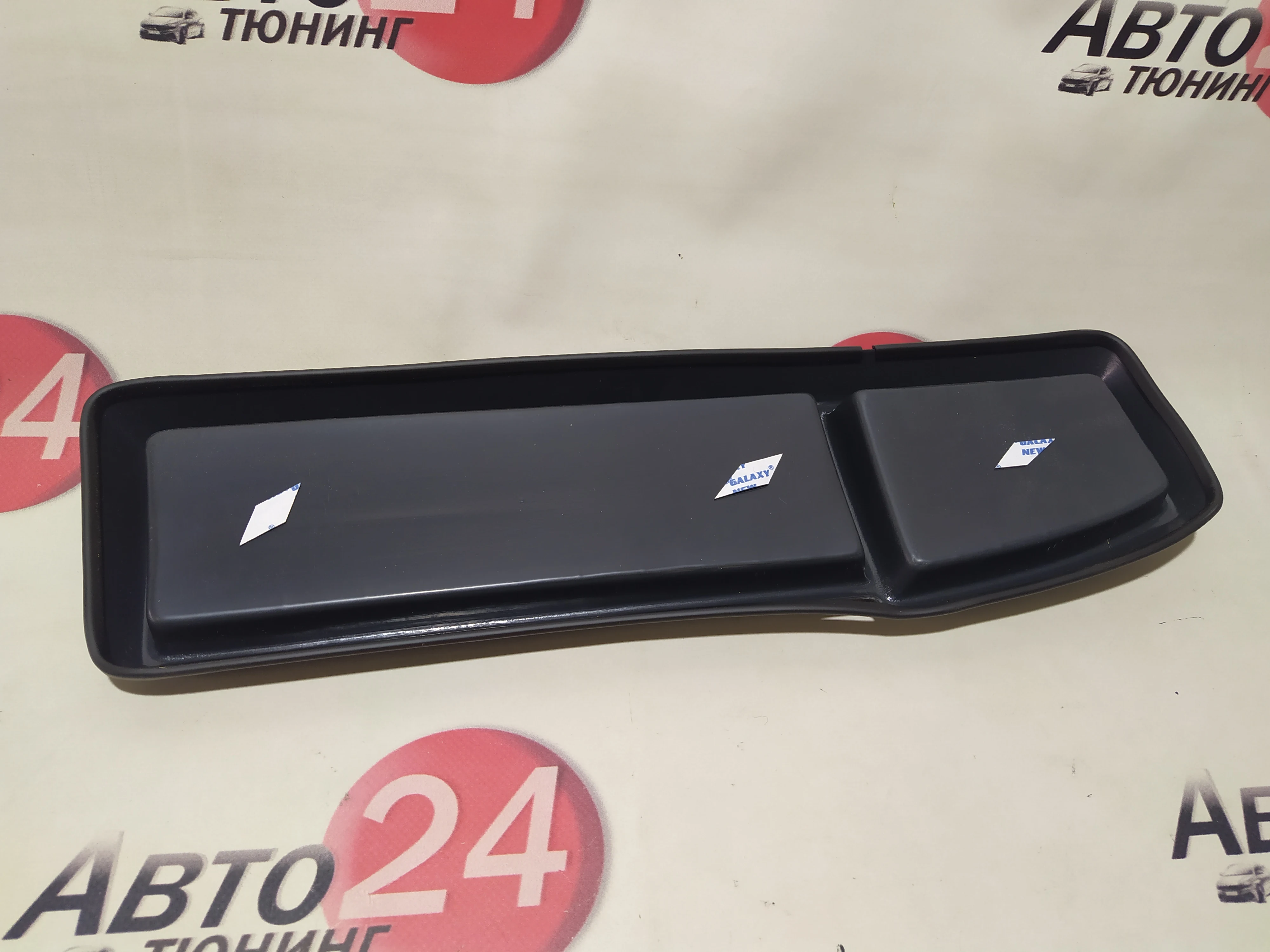 Полка панели приборов 2107 - 96 фото