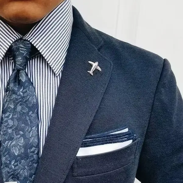 MUSTKOO Высококачественные легкие роскошные запонки и броши для мужчин