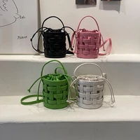 womens korean version textured small female 2022 new fashion woven bucket shoulder summer all match solid color handbags