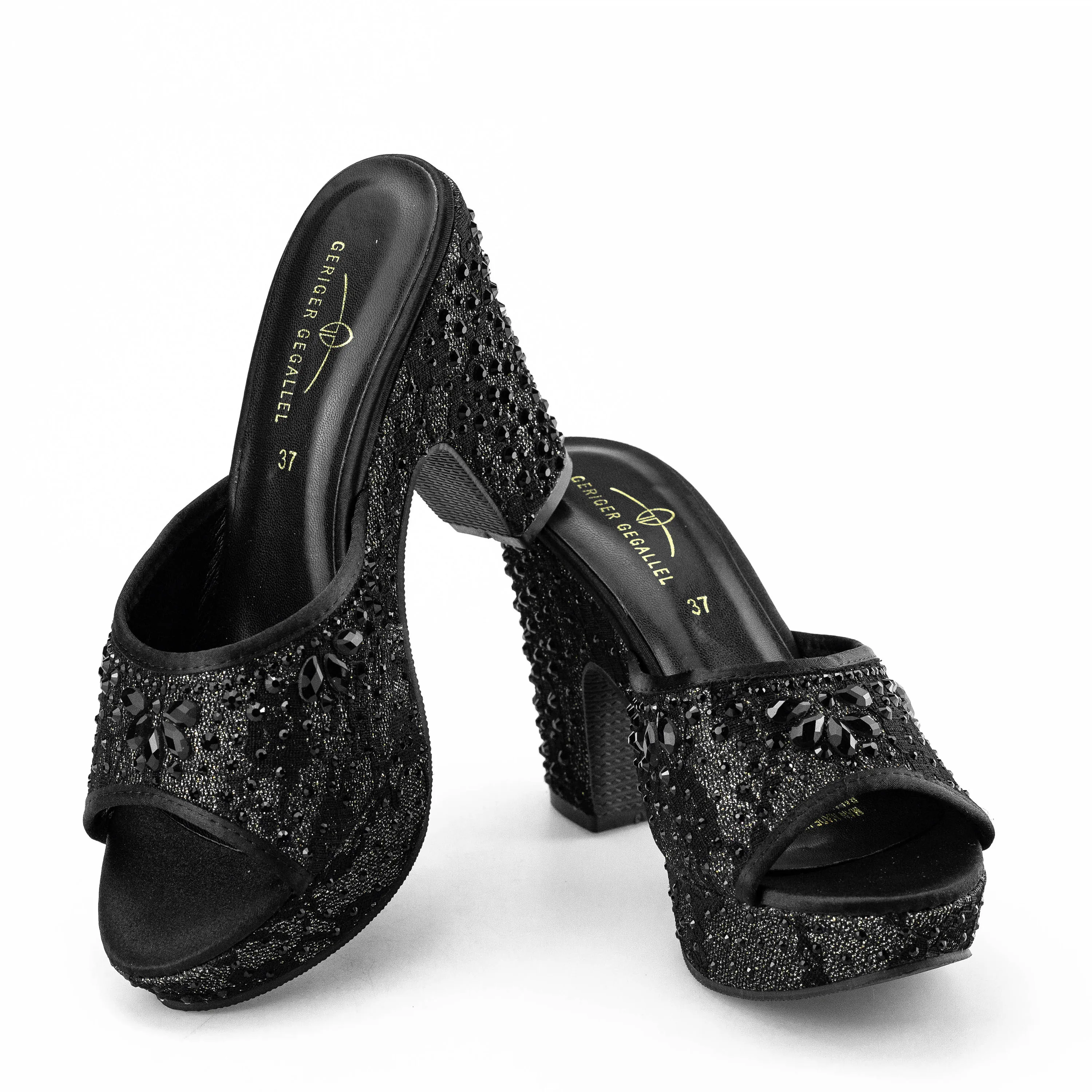 Designer Luxury Sandals Geriger Gegallel Women's Sandals Gold Silver Black Red Plus Size Lace Gemstone Party Chunky Heels Mules