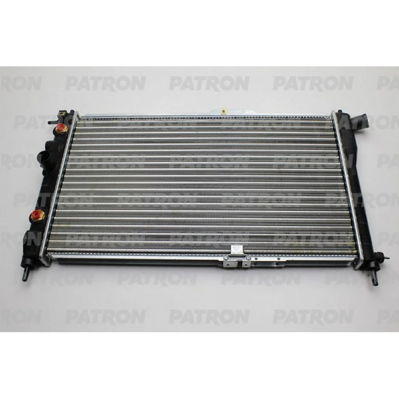 Радиатор дэу нексия 1. 5 8v. Радиатор дэу нексия 1. Радиатор охлаждения дэу нексия 1. Радиатор дэу нексия 1.