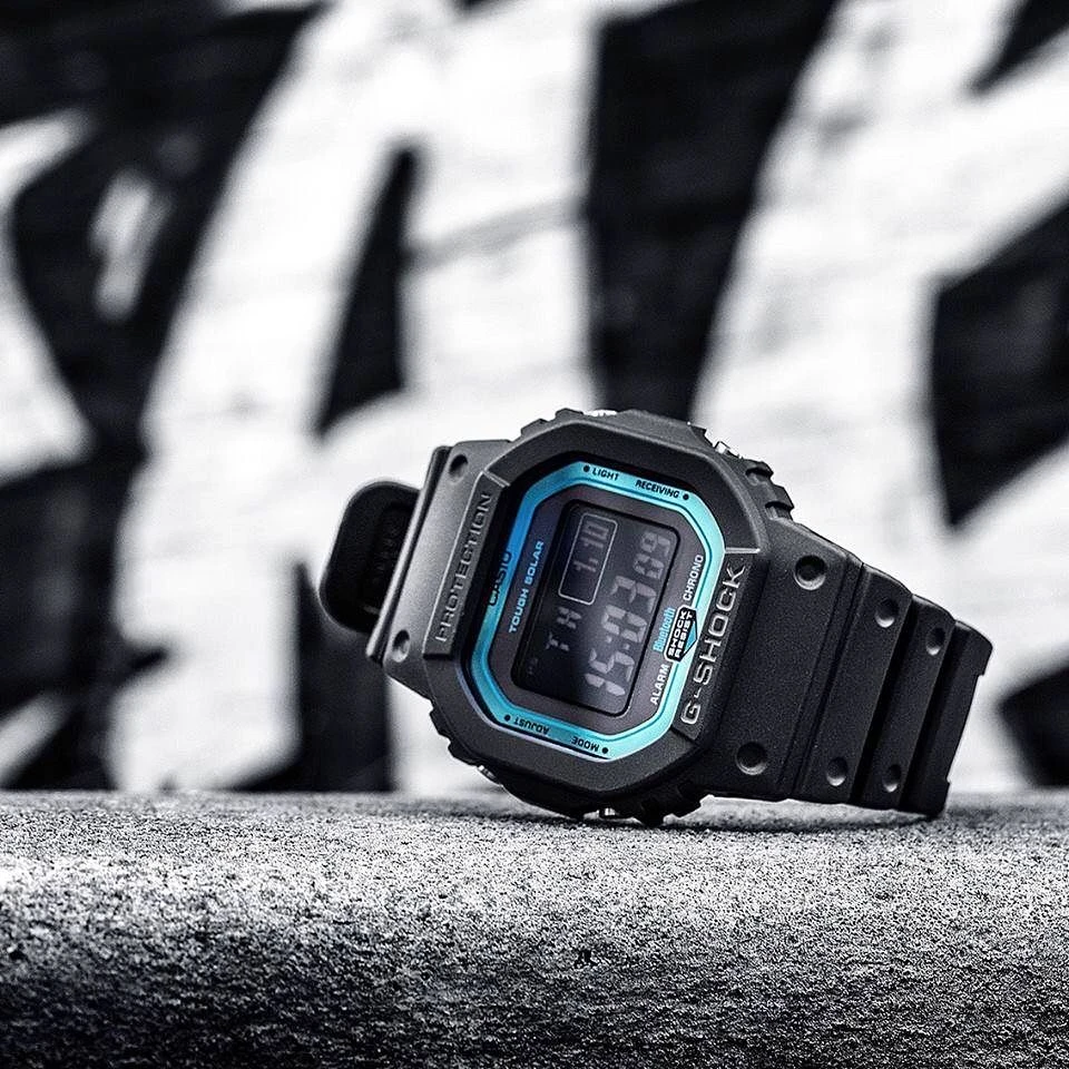 Часы Casio G-Shock GW-B5600-2ER 