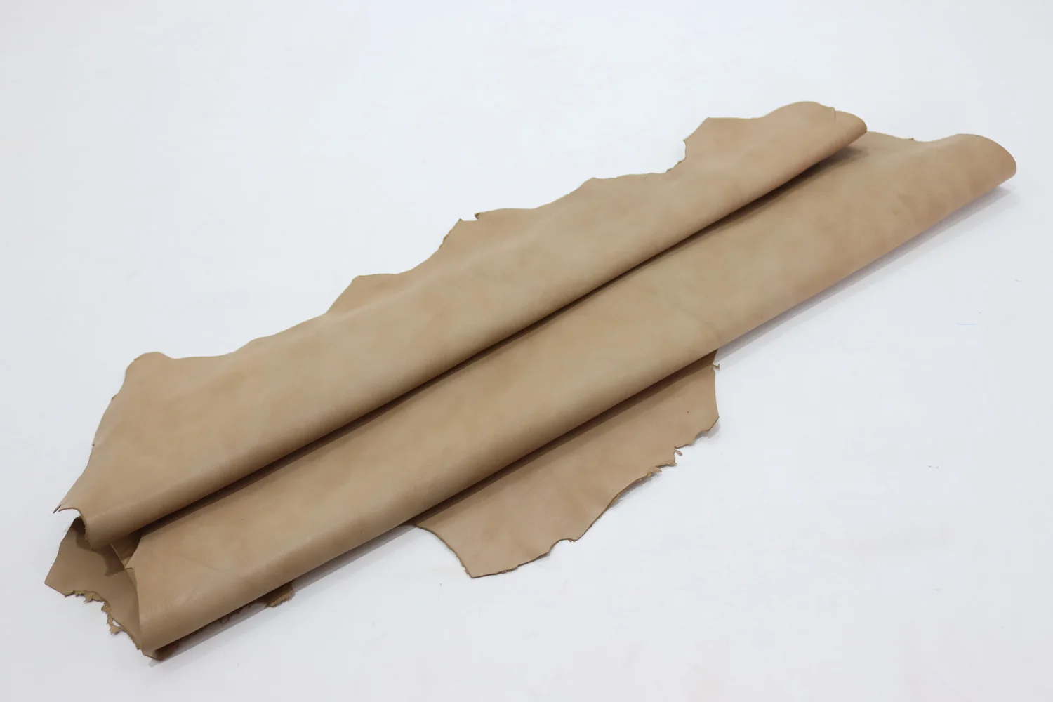 

Real Sheep Skin Natural Color 1 Mm Tanned Ready Made Leather Craft Products Wallet Bag Clothes Card Holder Shoe Design