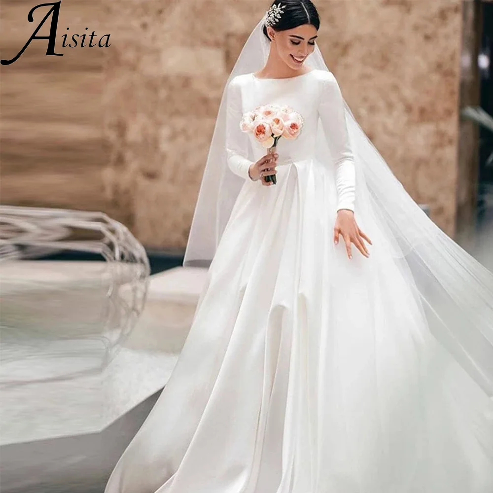 

Graceful Scoop Neck A Line Bridal Gown Pleats Long Sleeves Simple Wedding Dress Muslim Court Train Elegant Vestidos De Novia