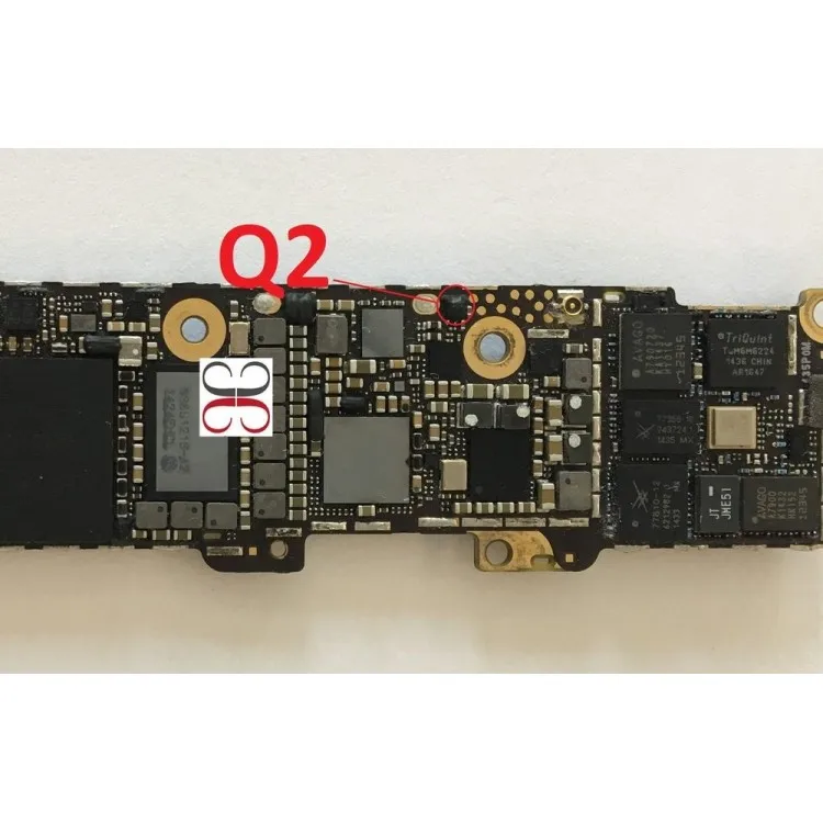 Микросхемы айфон. Iphone 5s q2 перемычка. Iphone 6 u2 motherboard. Q4 перемычка iphone 5s. Iphone 4 q2 перемычки.