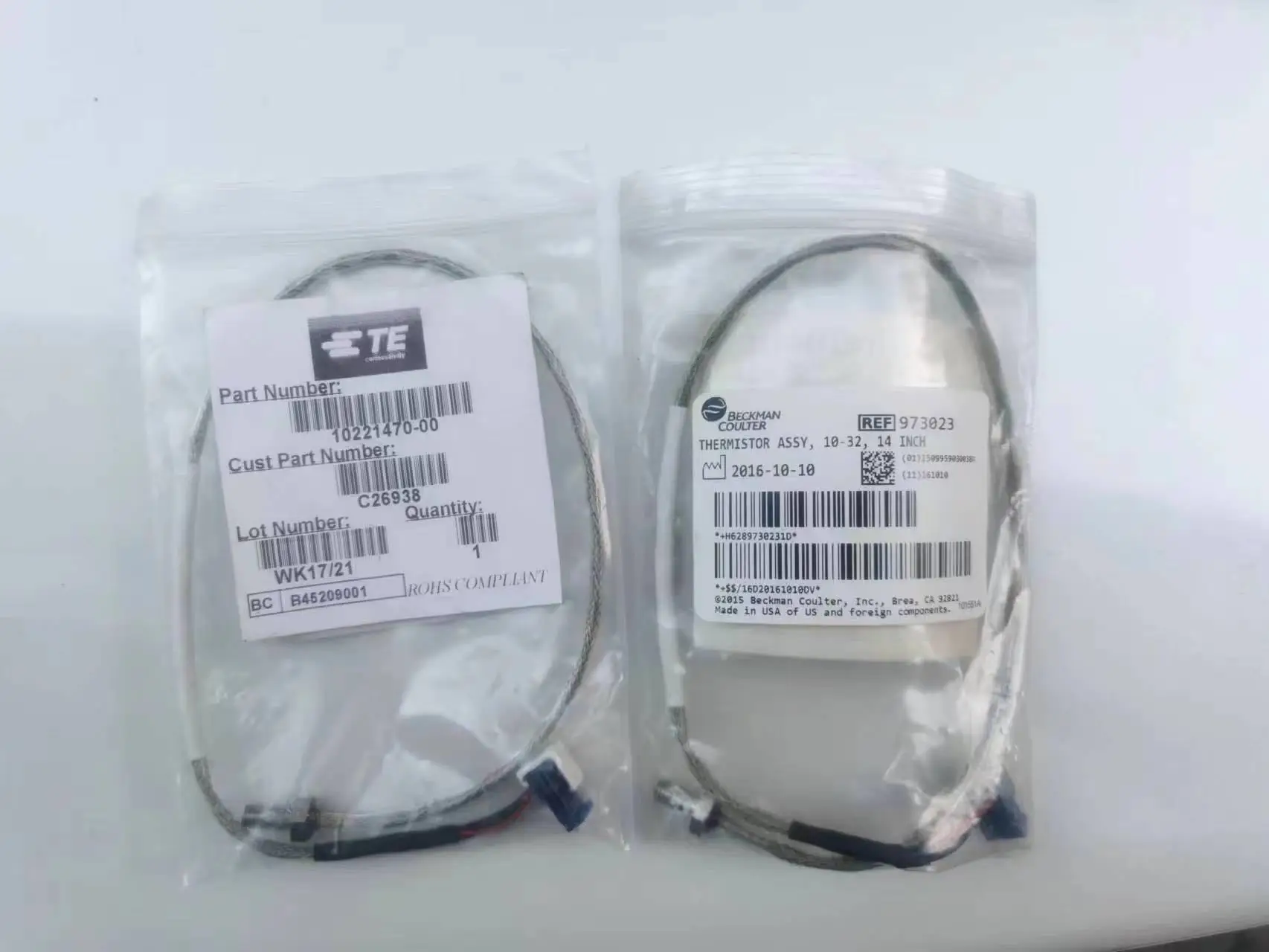 

2pcs P/N:973023 for Beckman Coulter analyzers(New,Original)+1pcs 520 Float Sw2 Mu2963 For BECKMAN Coulter Au680(New,Original)