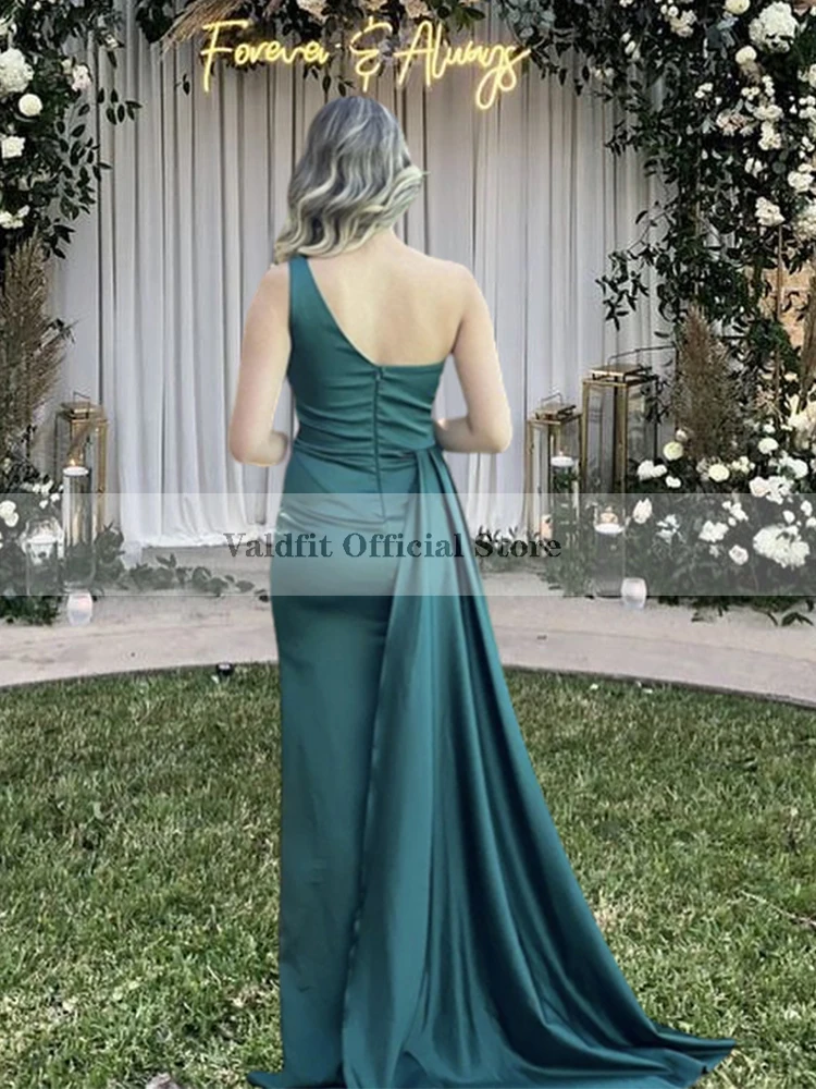 Женское длинное атласное платье-Русалка зеленое платье на одно плечо для