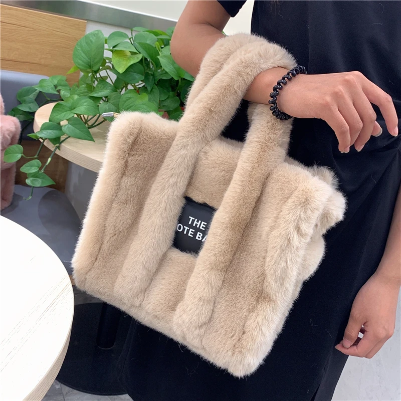 

Winter Woolen Faux Fur Teddy Curl Plush The Tote Bag Retro Large Capacity Handbag Simple Shoulder Designer Women Black Handbag