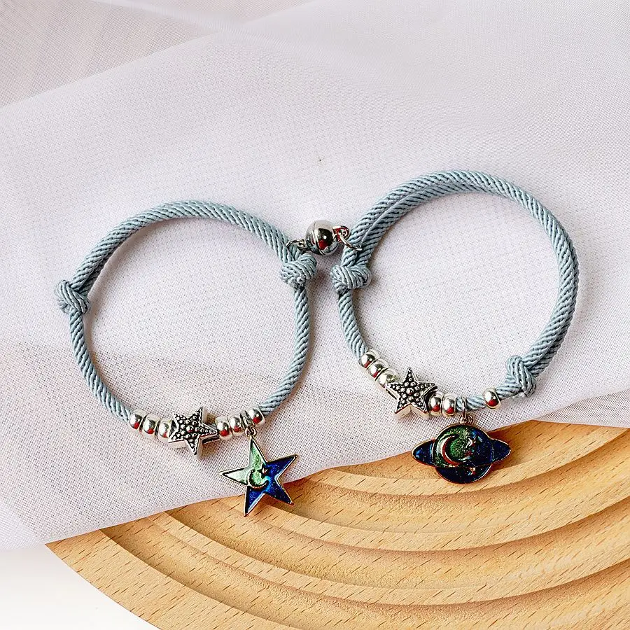 

2Pcs/Set Magnetic Couple Bracelets Moon Star Planet Astronaut Pendant Distance Matching Bracelet Lover Friends Charm Jewelry