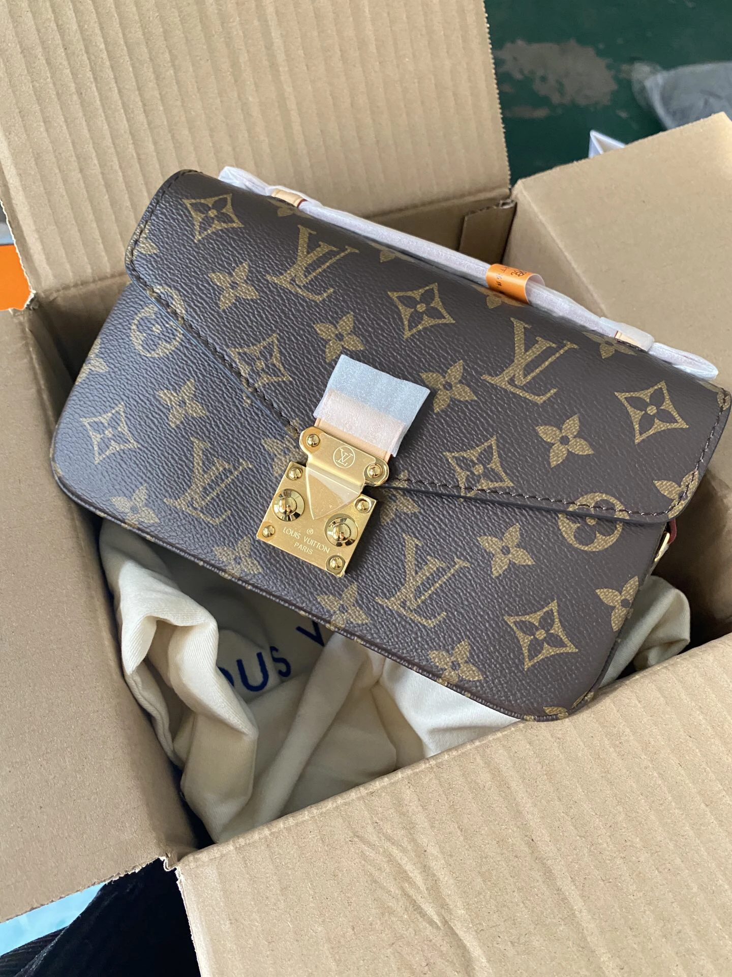 сумочка Высококачественные брендовые товары Качество и мастерство исполнения