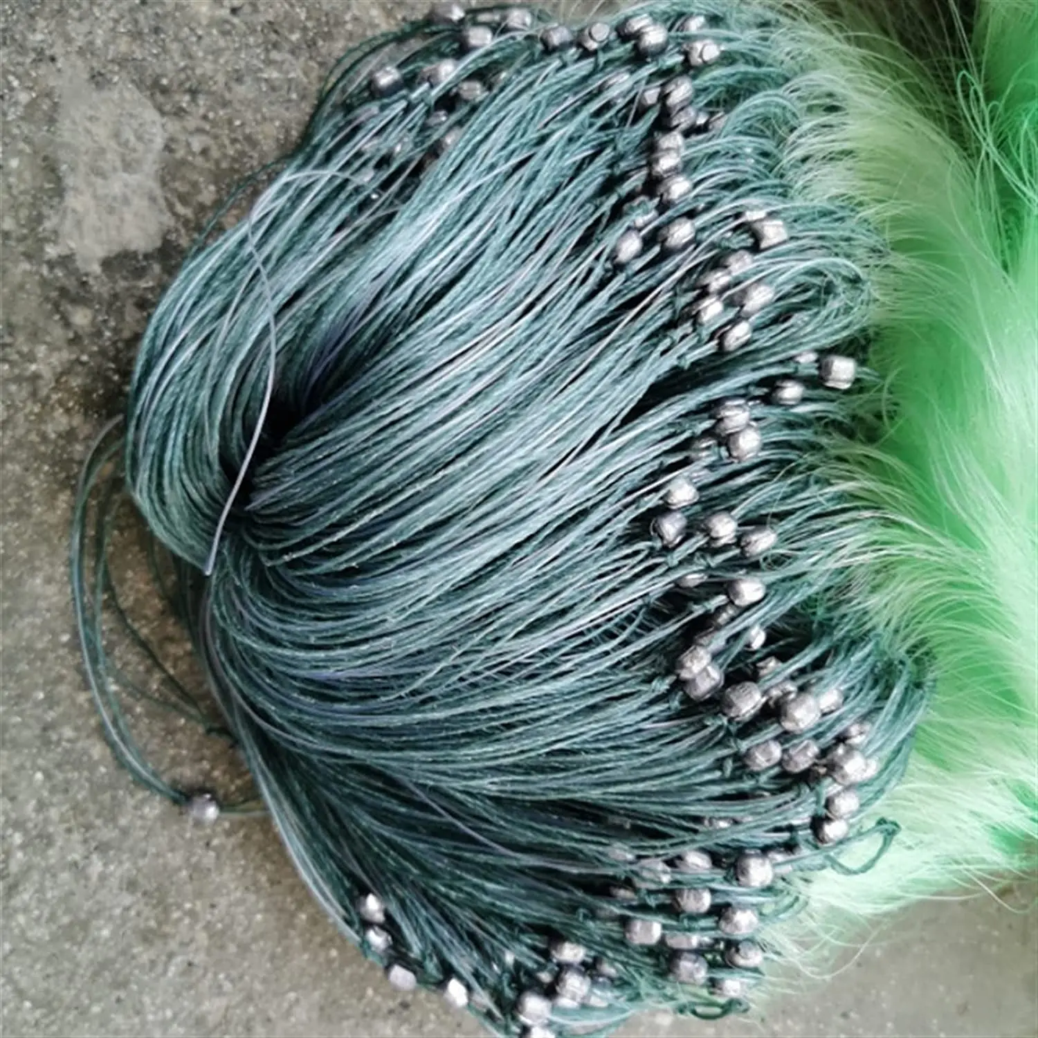 Chinese fishing net of fishing line equipped with single wall height 1,8 m long 80 m. For catching fish Pike Karas carp