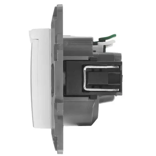 Розетка Эра 12 2P+E Schuko 16A-250В IP20 White 12-2103-01 / Б0014693 |