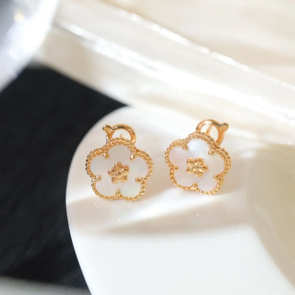 точная копия 1:1 Новые ЖемчуЖные Серьги Van Cleef & Arpels Вечерних Ювелирных Украшений