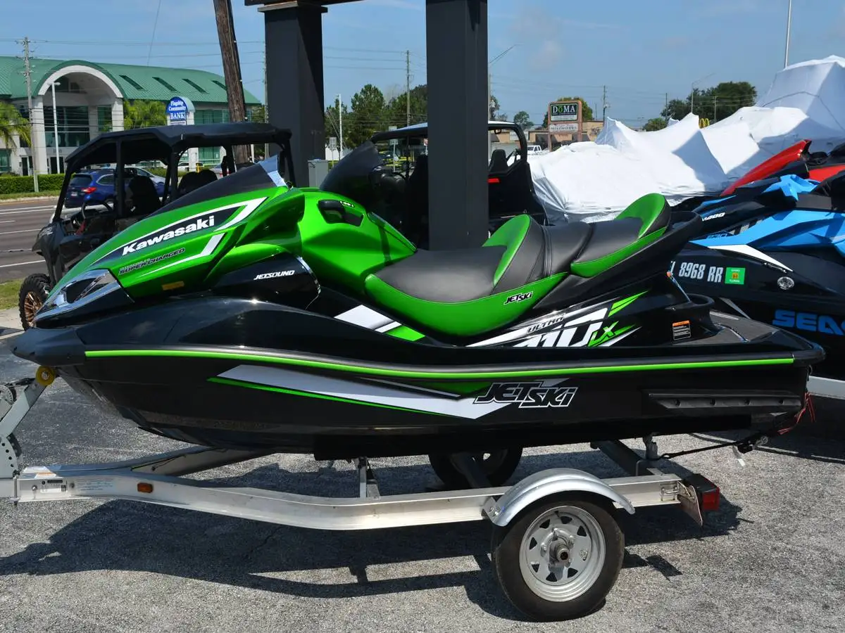 

100% Best Quality Buy 2 Get 1 Free 300 Horsepower 1500cc Engine Capacity Jet_ski / JET SKI ULlTRA 310LX