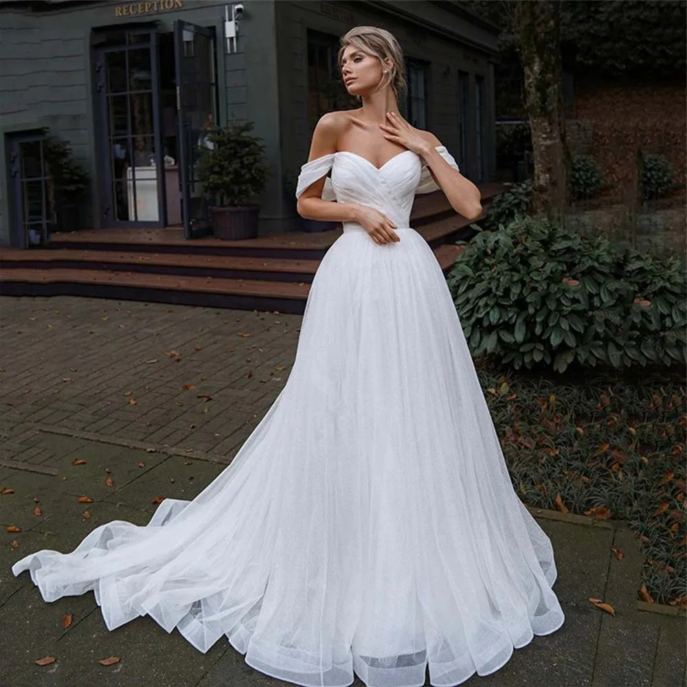 

Classic Wedding Dresses Sweetheart Off Shoulder Glitter Tulle Bridal Gown Beach Sweep Train Zipper Bride Dress For Bride 2022