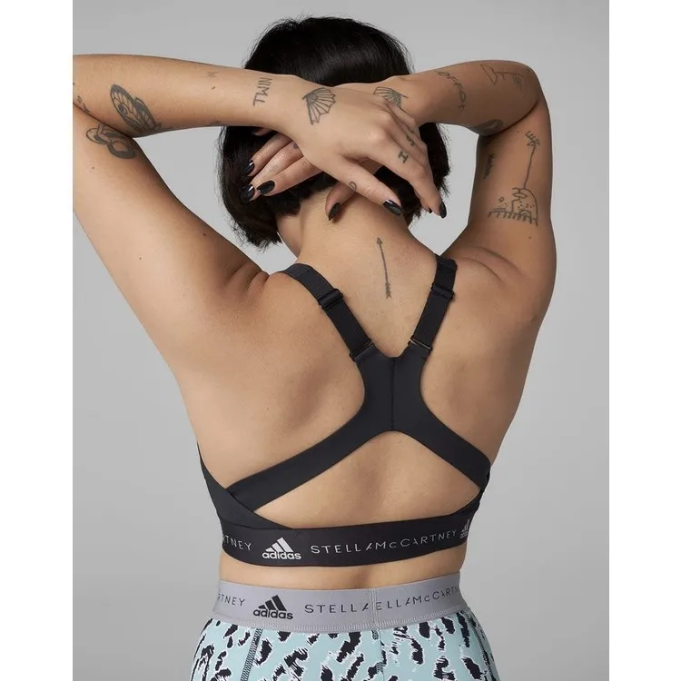 Рисунок 2 - adidas Черный спортивный бюстгальтер