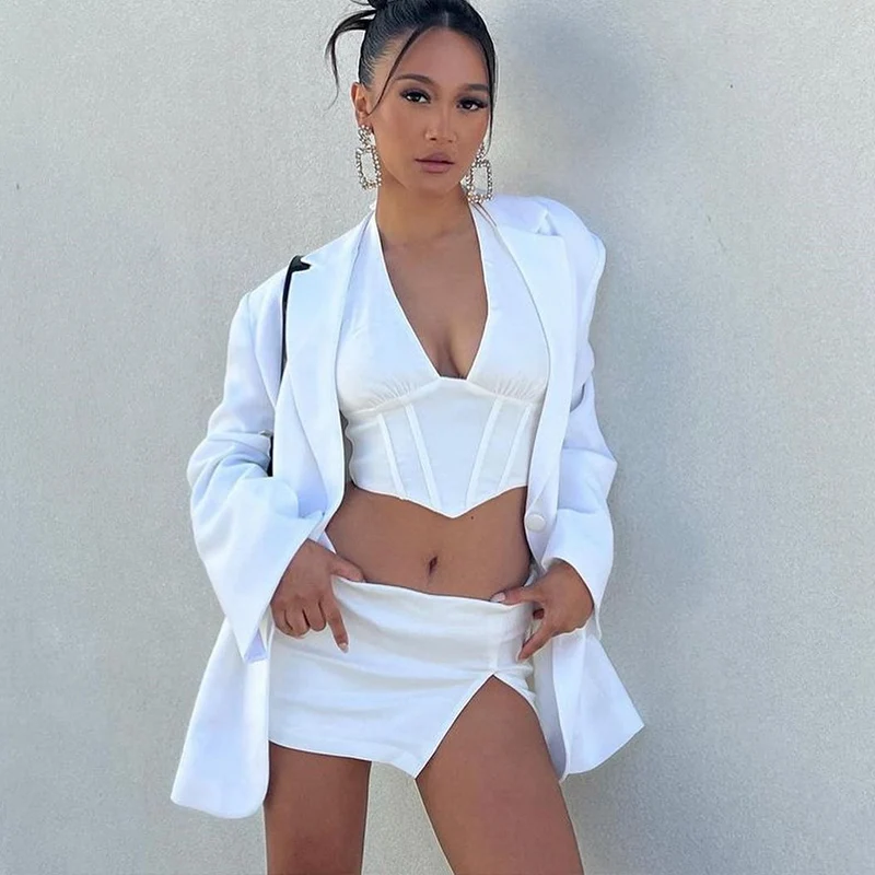 

2022 Women's New Sexy Fishbone V-neck Hanging Neck Exposed Navel Top Mini Skirt Set Women's Two-piece Set
