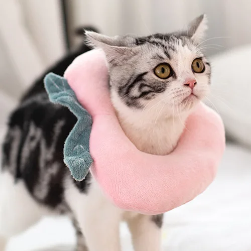 

Adjustable Cat Cone Collar Toast Avocado Shaped Soft Recovery Cute E Collar for Cats After Surgery Cat Neck Cones to Stop Lick