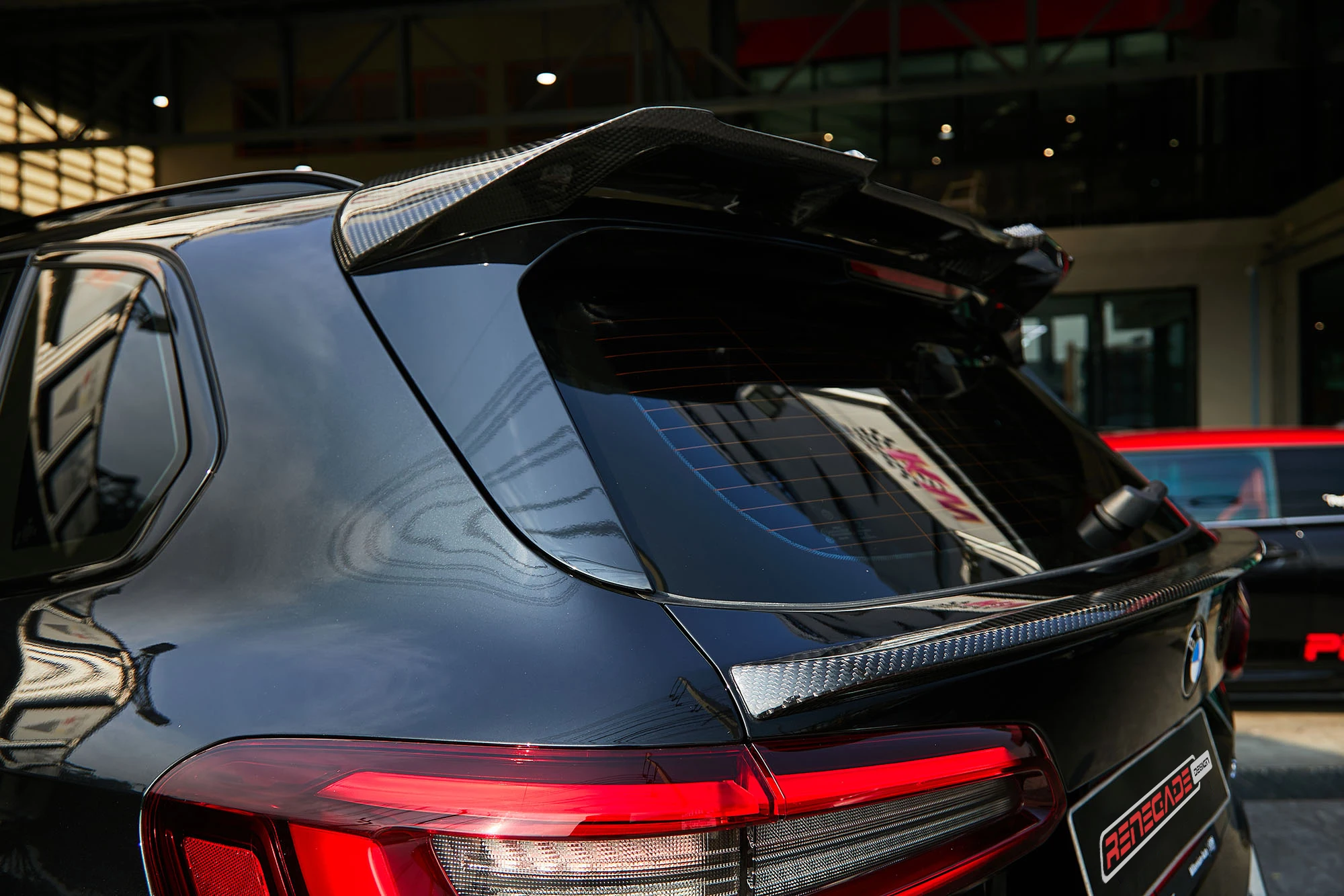 Bmw m3 spoiler carbon. Спойлер карбон. Спойлер ауди a5 f5 карбон. Карбоновое антикрыло. Спойлер из карбона.