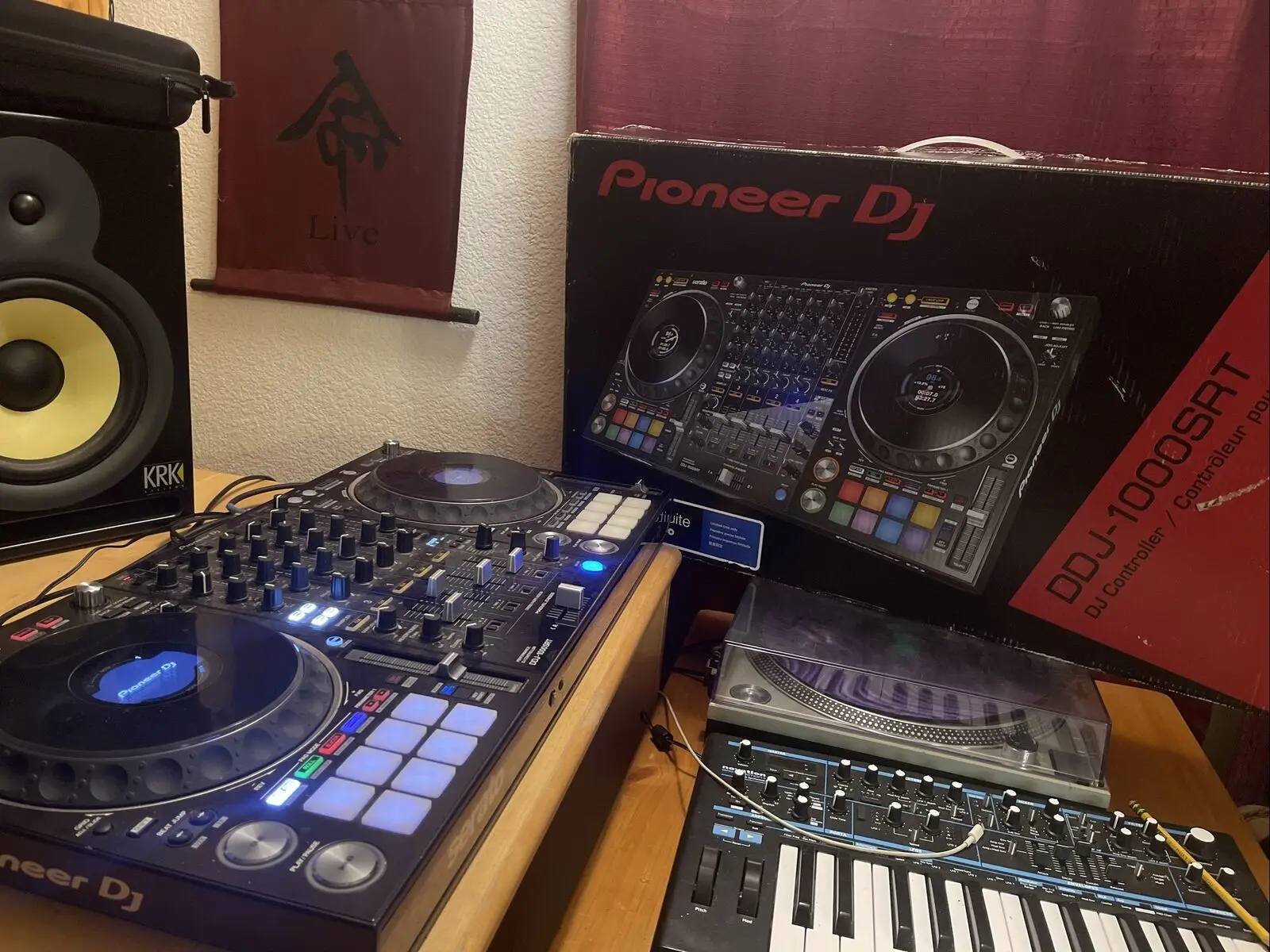 

Pioneer DDJ1000 DJ Controller