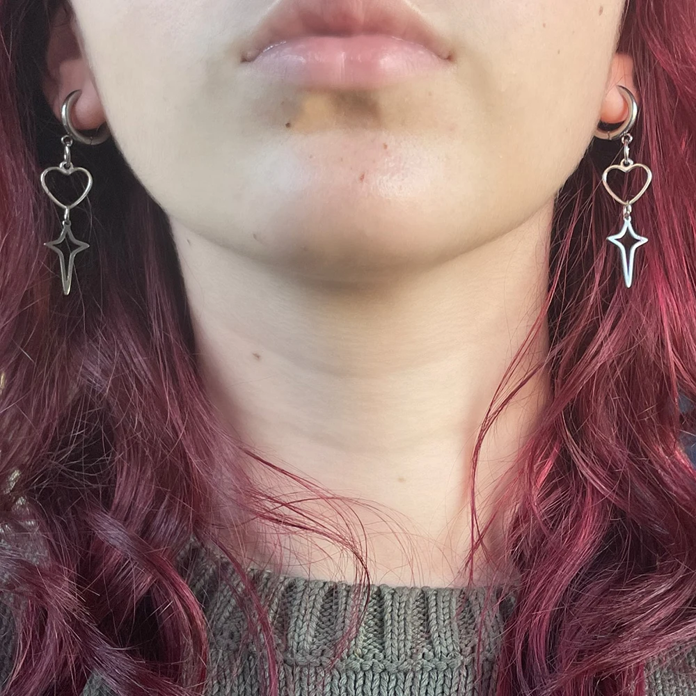 Хип-хоп Полые Любовь Сердце Четырехконечная Звезда Huggies Серьги-кольца Стимпанк