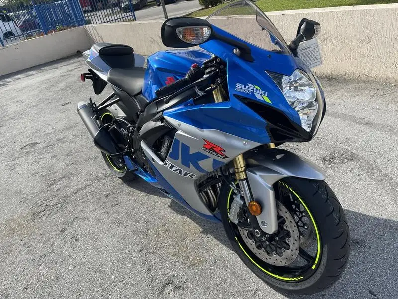

Order 2 Get 1 Free ORIGINAL NEW 2021 Suzukis GSX-R750 NEW