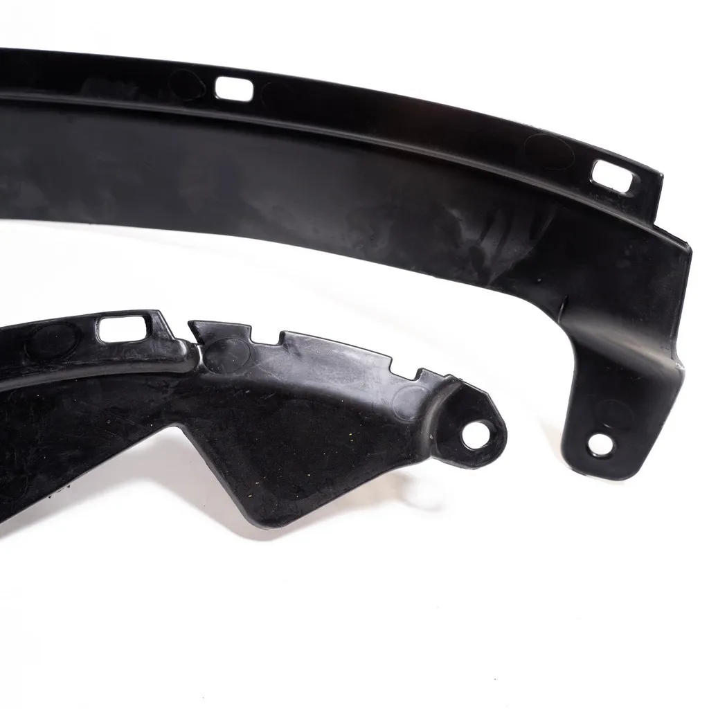 Щиток переднего крыла ваз 2121. Щиток переднего крыла нива 2121-214. Щиток переднего крыла нива тревел. Заглушка крыла нива. Щиток переднего крыла нива 2121.