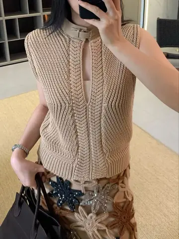 Женский вязаный жилет из хлопка