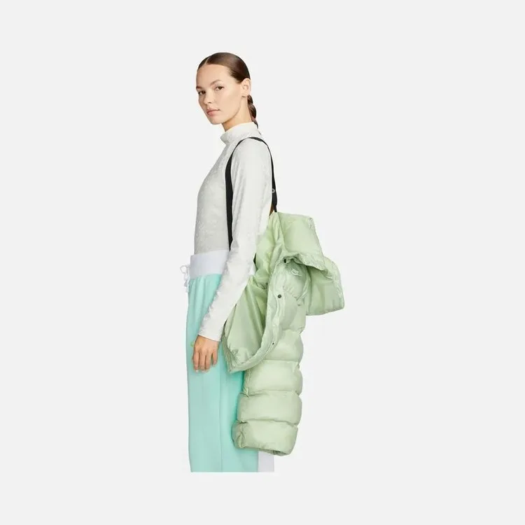 Рисунок 3 - Nike Спортивная одежда Therma-Fit