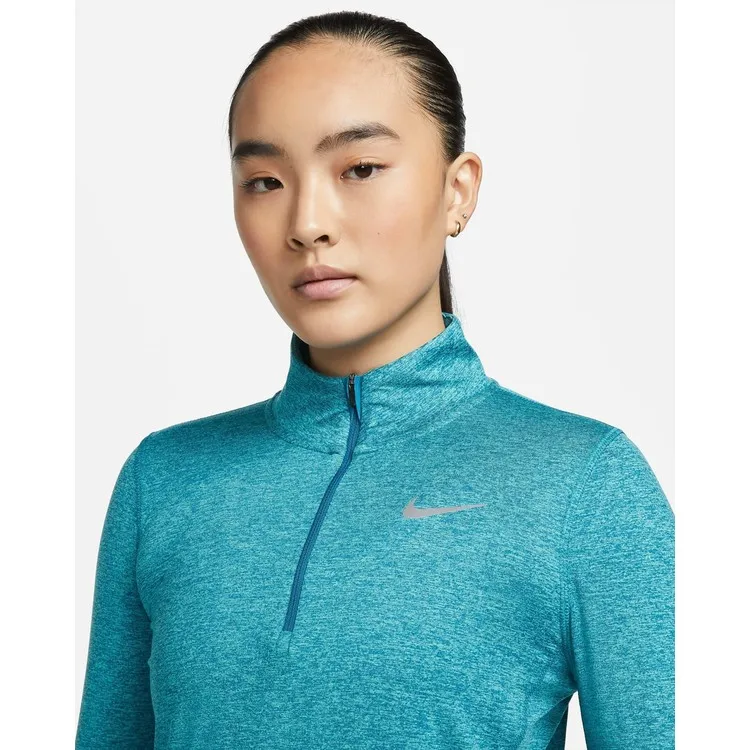 Рисунок 3 - Nike Женская бирюзовая толстовка