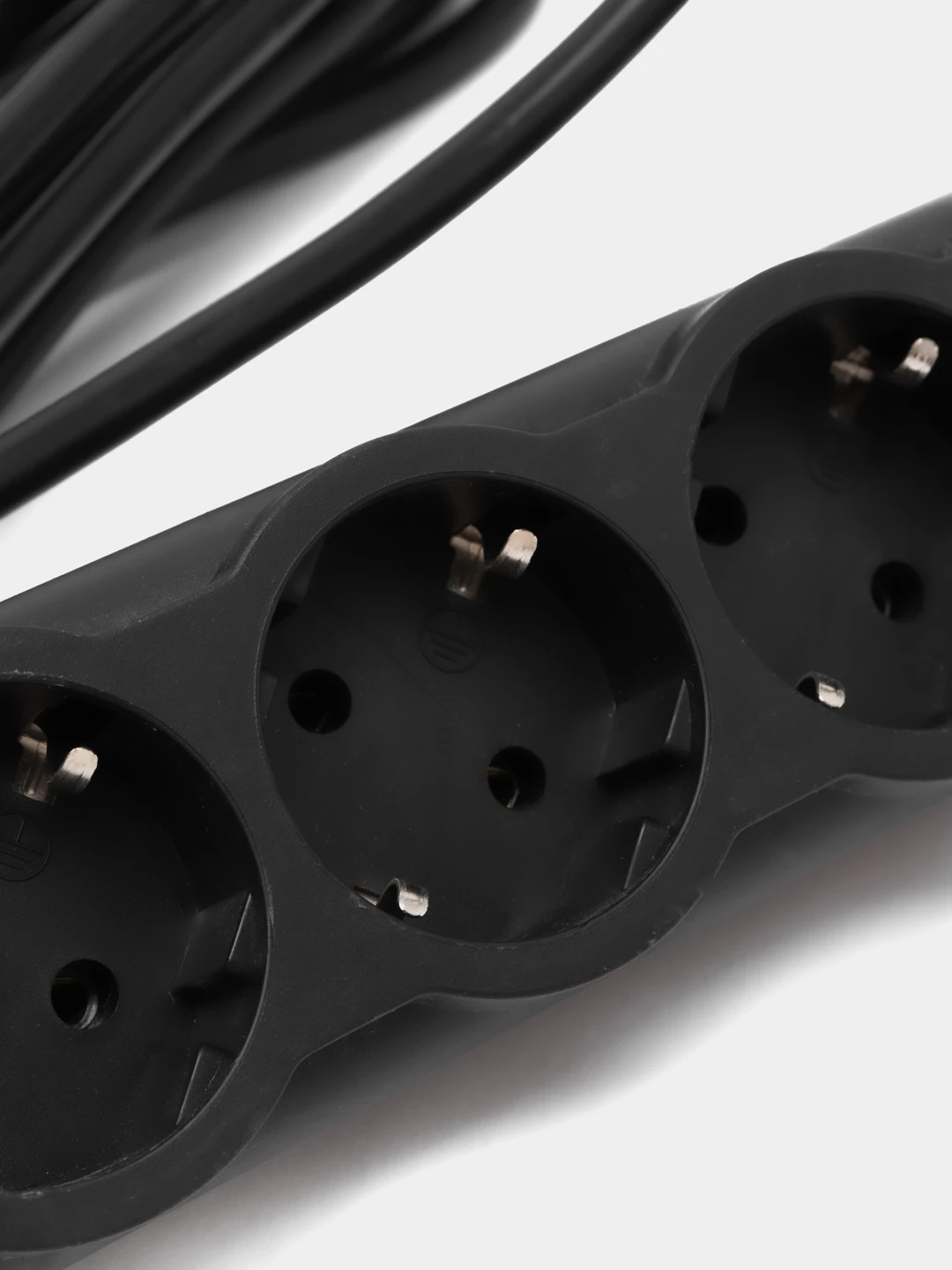 Сетевой фильтр defender es largo (99497), 1. Сетевой фильтр defender es largo 3. Сетевой фильтр defender es largo (99499), 5 м. Сетевой фильтр defender es 1. Удлинитель defender индикатор.