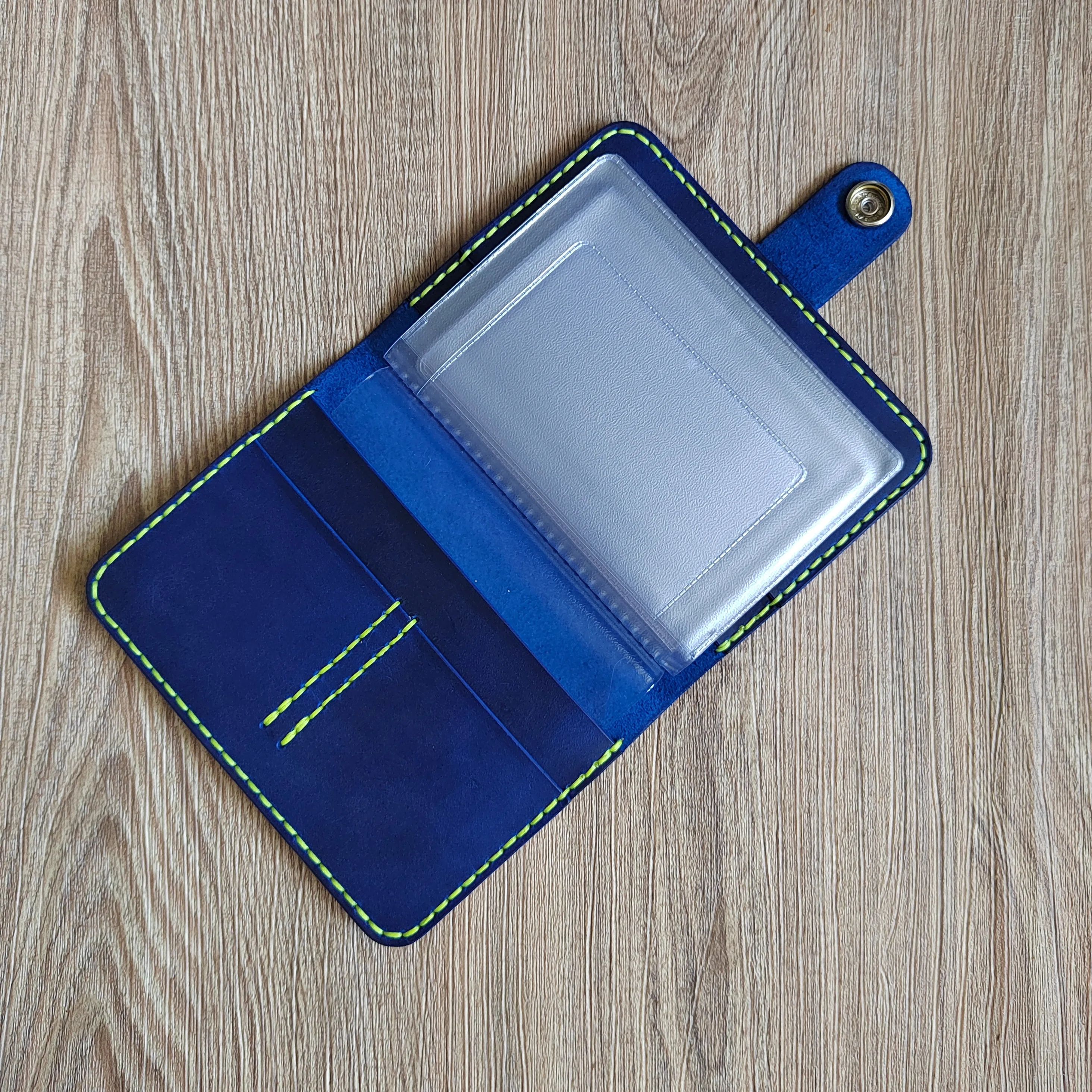 Обложка для автодокументов из натуральной кожи