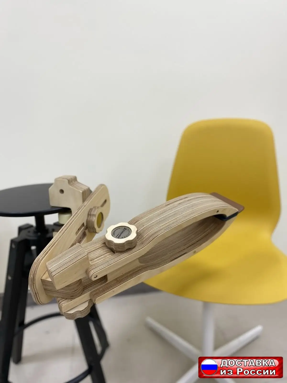 Набор для шитья "Шорник Гулливер" от Romanovtools + деревянные зажимы-ракушки для шитья "Lobster Paw" и кожаные материалы для ремесла.