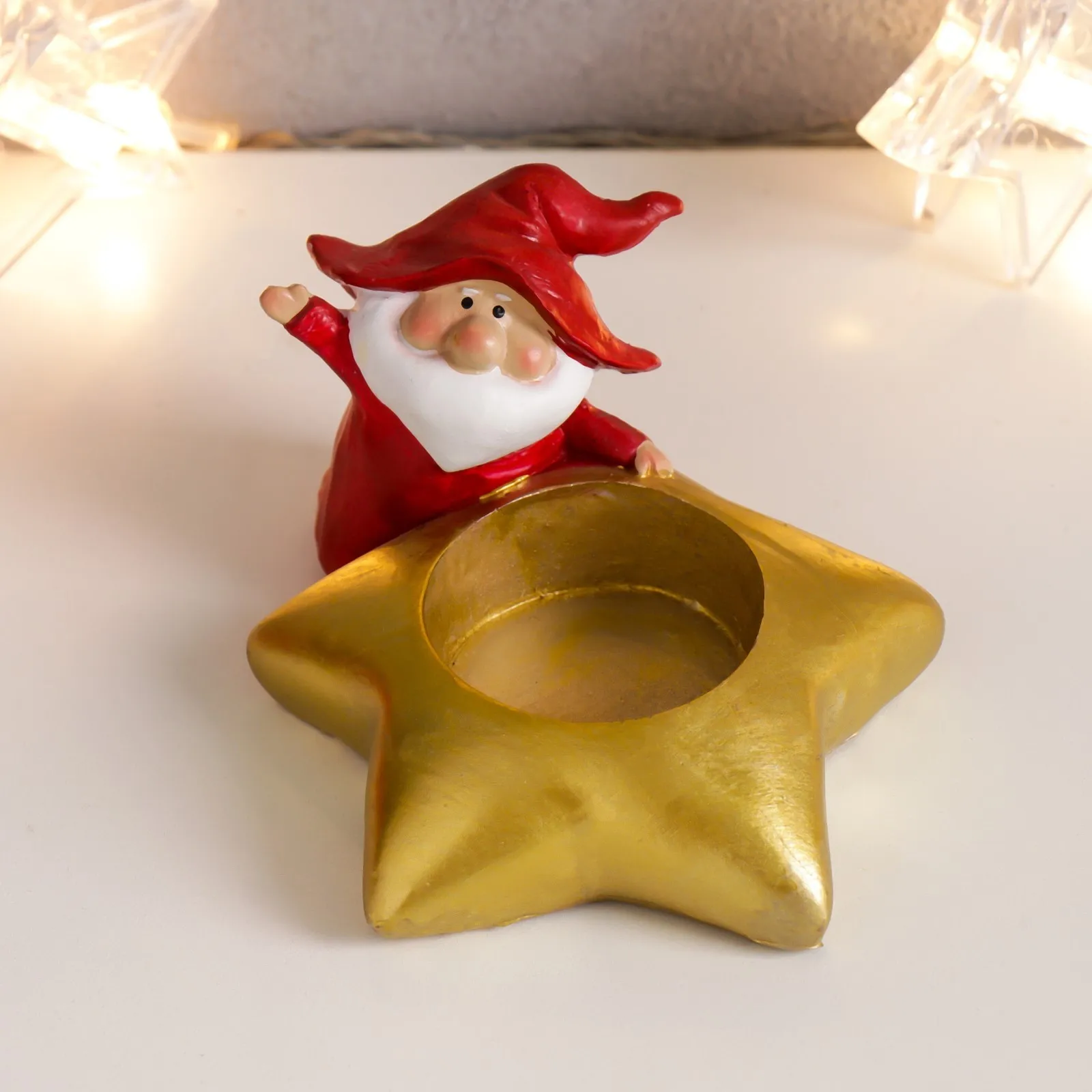 Сувенир полистоун подсвечник &quotДедушка Мороз в колпаке гнома&quotМИКС 5 5х10х8 см