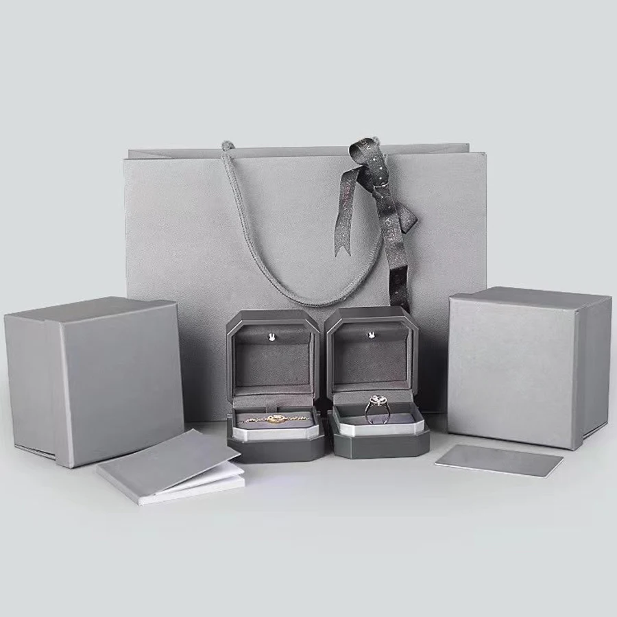 

Exquisite Jewelry Packaging Box Bracelet Necklace Ring Packaging