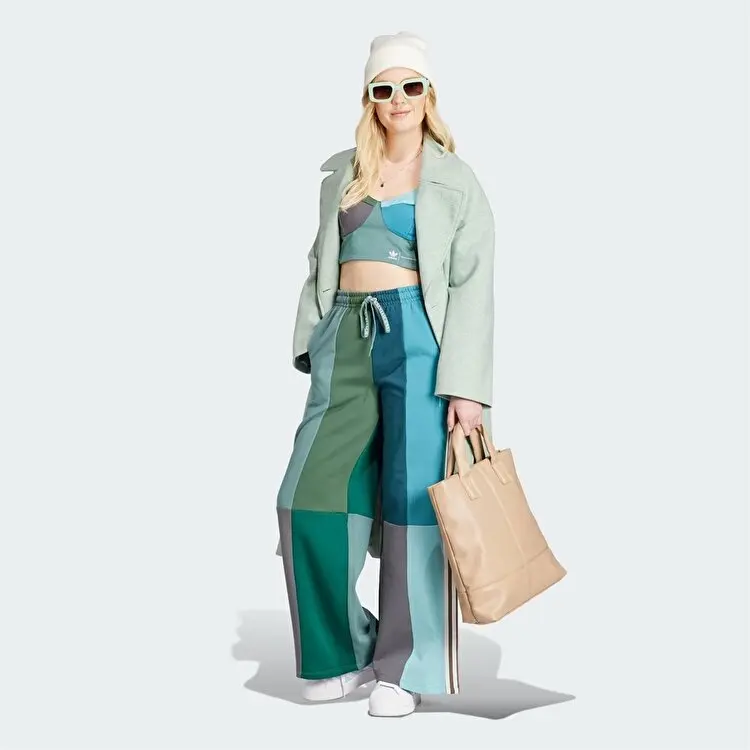 Рисунок 3 - Женский бюстье Adidas x Kseniaschnaider