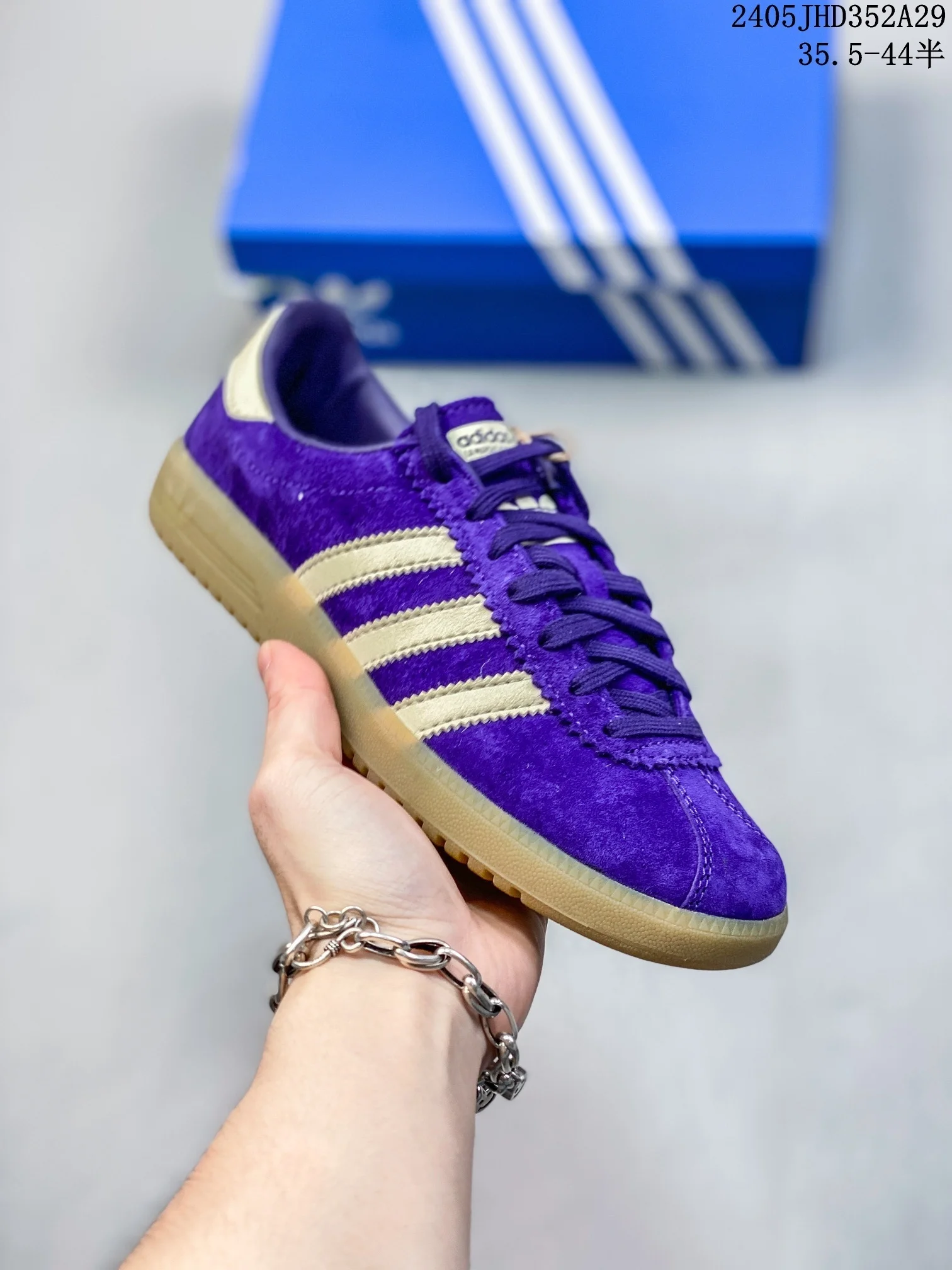 В стиле adidas сникерсы 1 копия 1:1