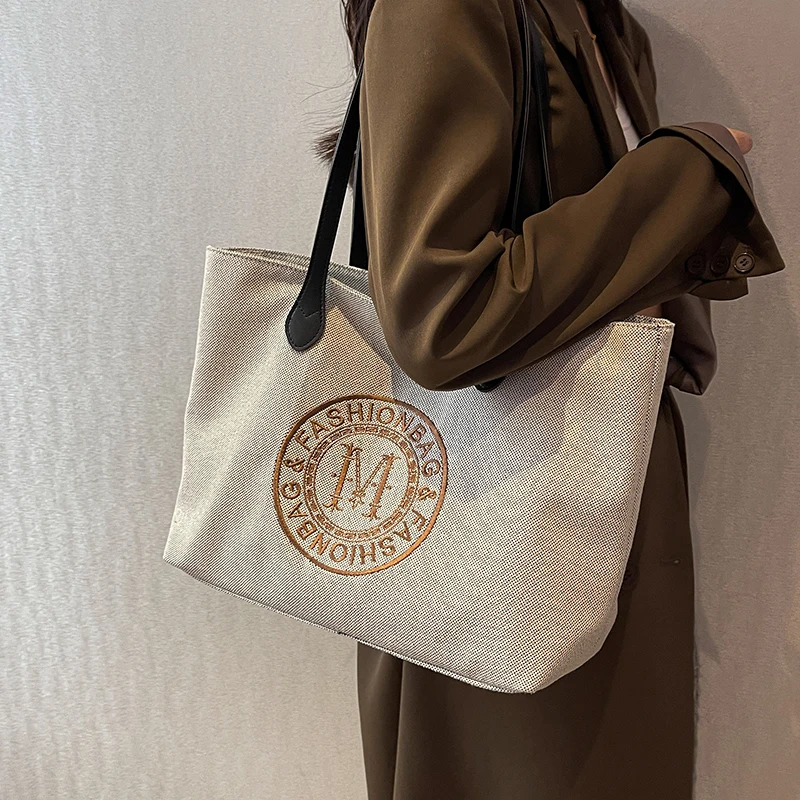 

New Casual Large-Capacity Fashion Letter Printing Versatile Western-Style High-Quality Texture Women'S Shoulder Tote Handbag