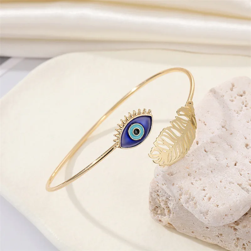 

New Lucky Evil Eye Opening Bracelet For Women Fashion Charm Oil Drop Hollow Leaf Eyelash Eye Adjustable Bracelet Jewelry Gifts