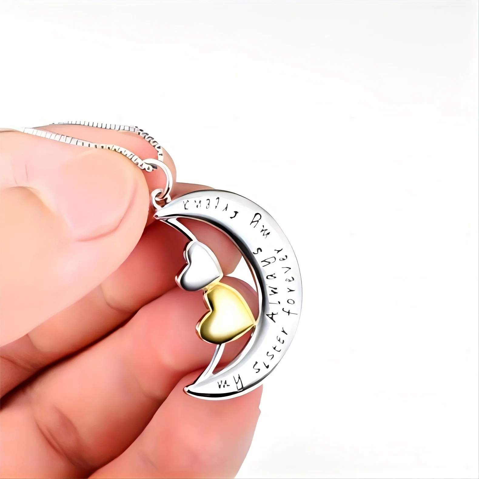 Женское ожерелье с подвеской в виде сердца