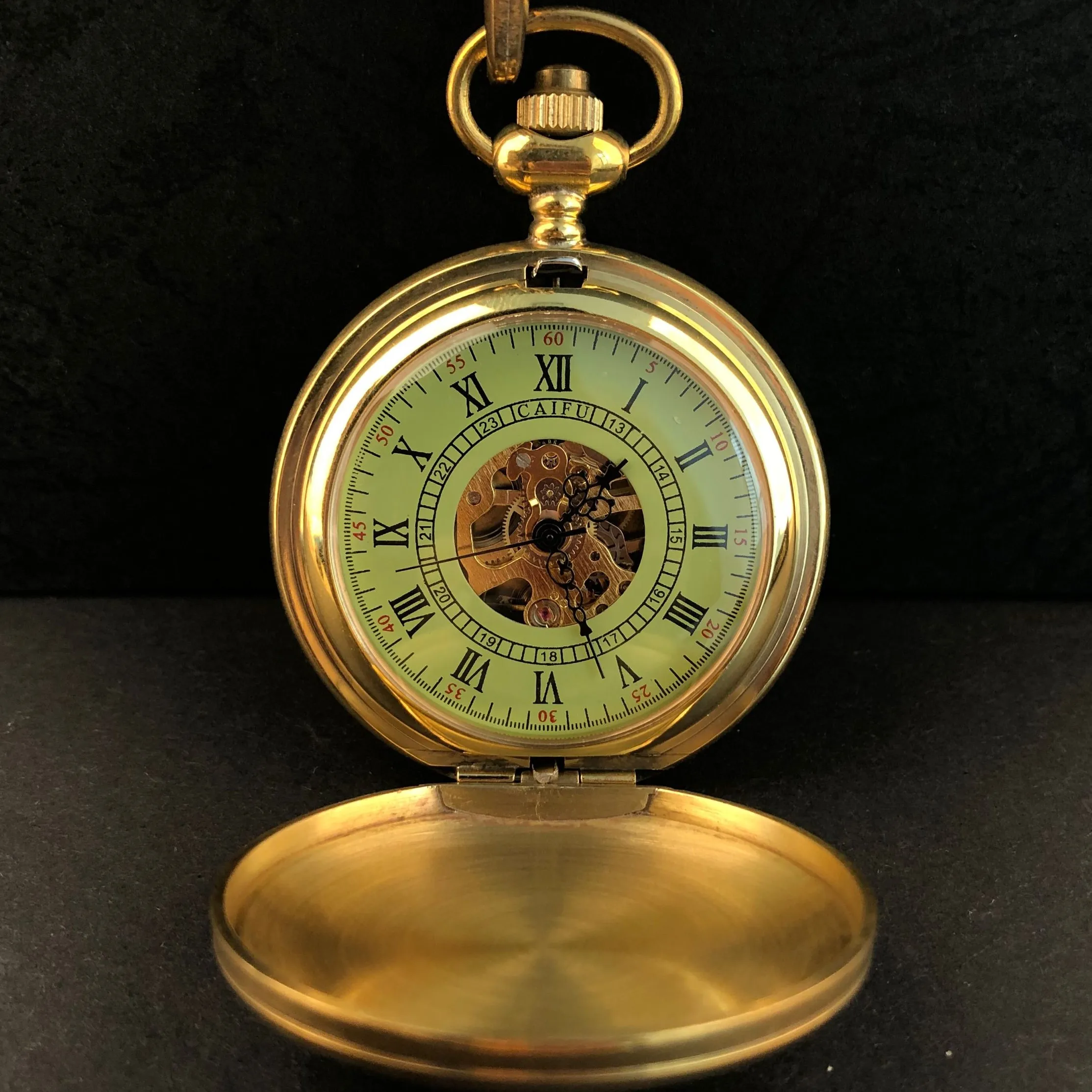 Top Brand Luxury Gold Pocket Watch Antique Mechacnical Hand-winding Mens Women Souvenir with Chain Fob Watches Gifts For Parents