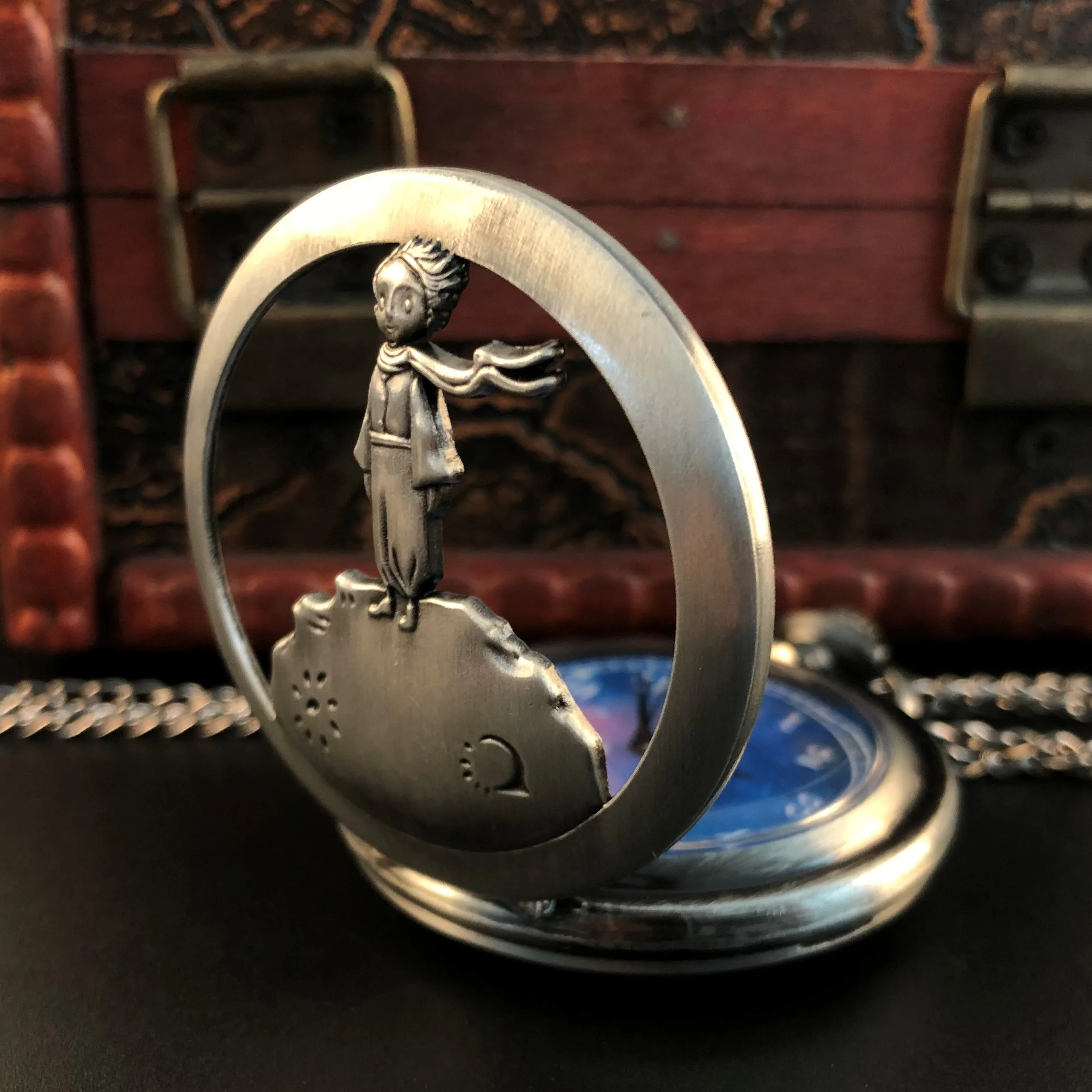 Рисунок 3 - Классические Серые кварцевые карманные