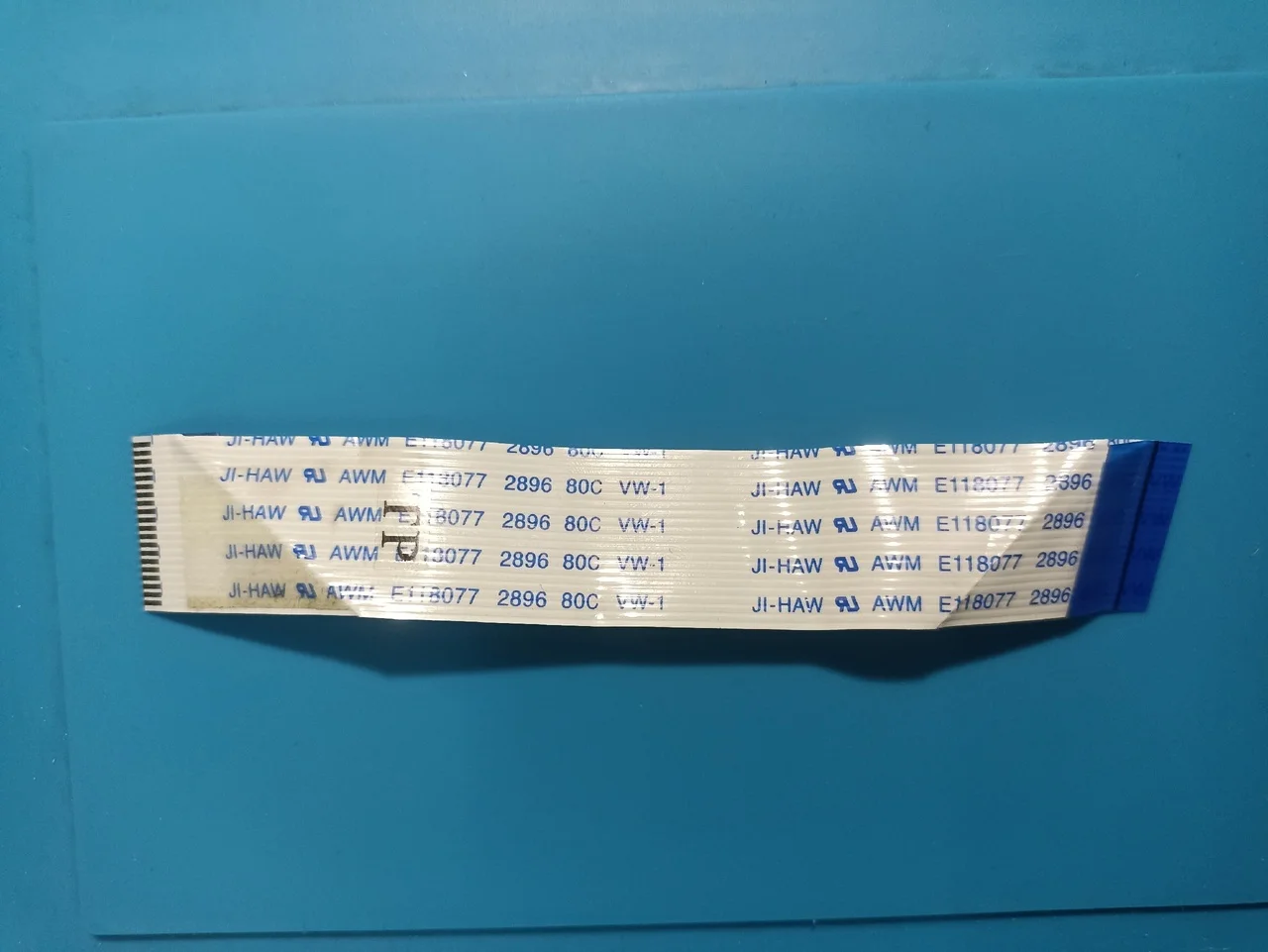 Шлейф awm 2896 80c vw 1. Awm e118077 2896 80c. awm 2896 80c vw-1 шлейф. запчвсти для msi awm1 18077 2896 80c30v vw-1 jihaw. шлейф 20 pin размеры.