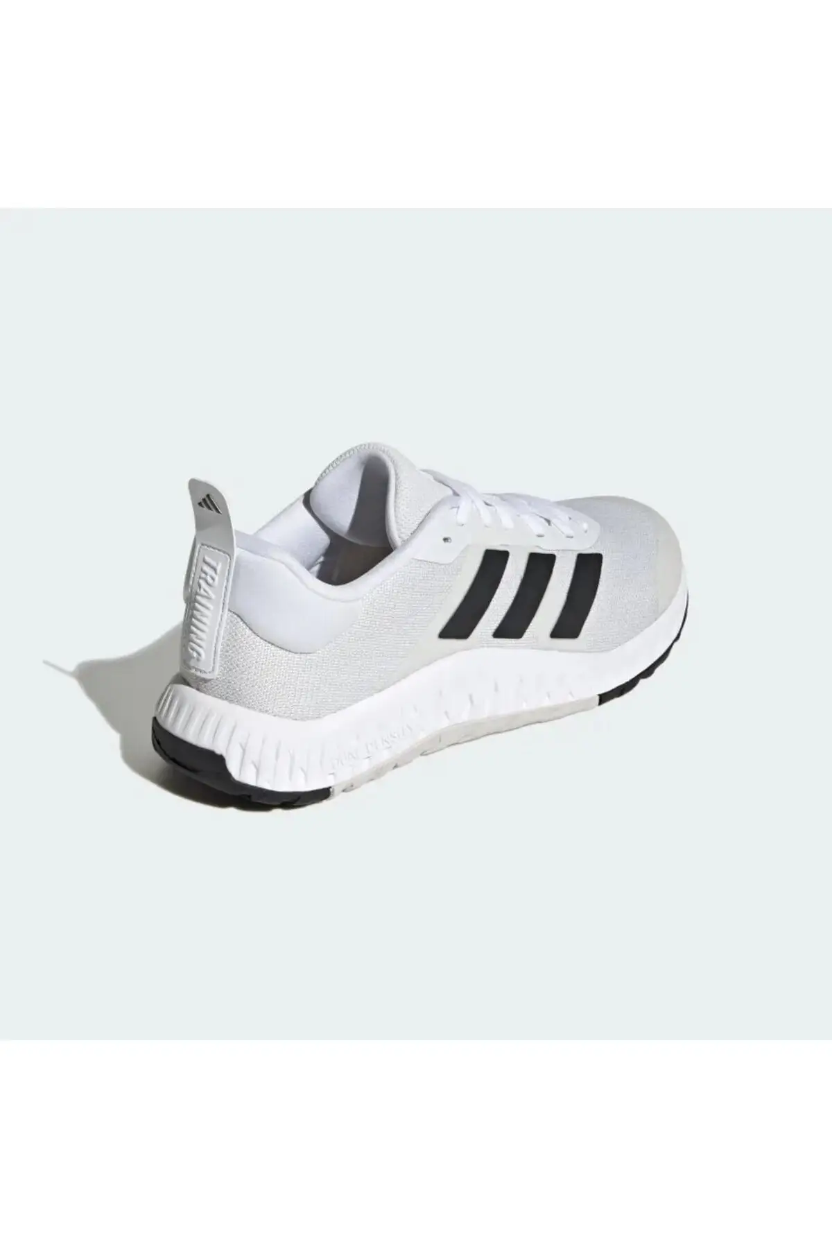 Рисунок 5 - Женская повседневная обувь Adidas