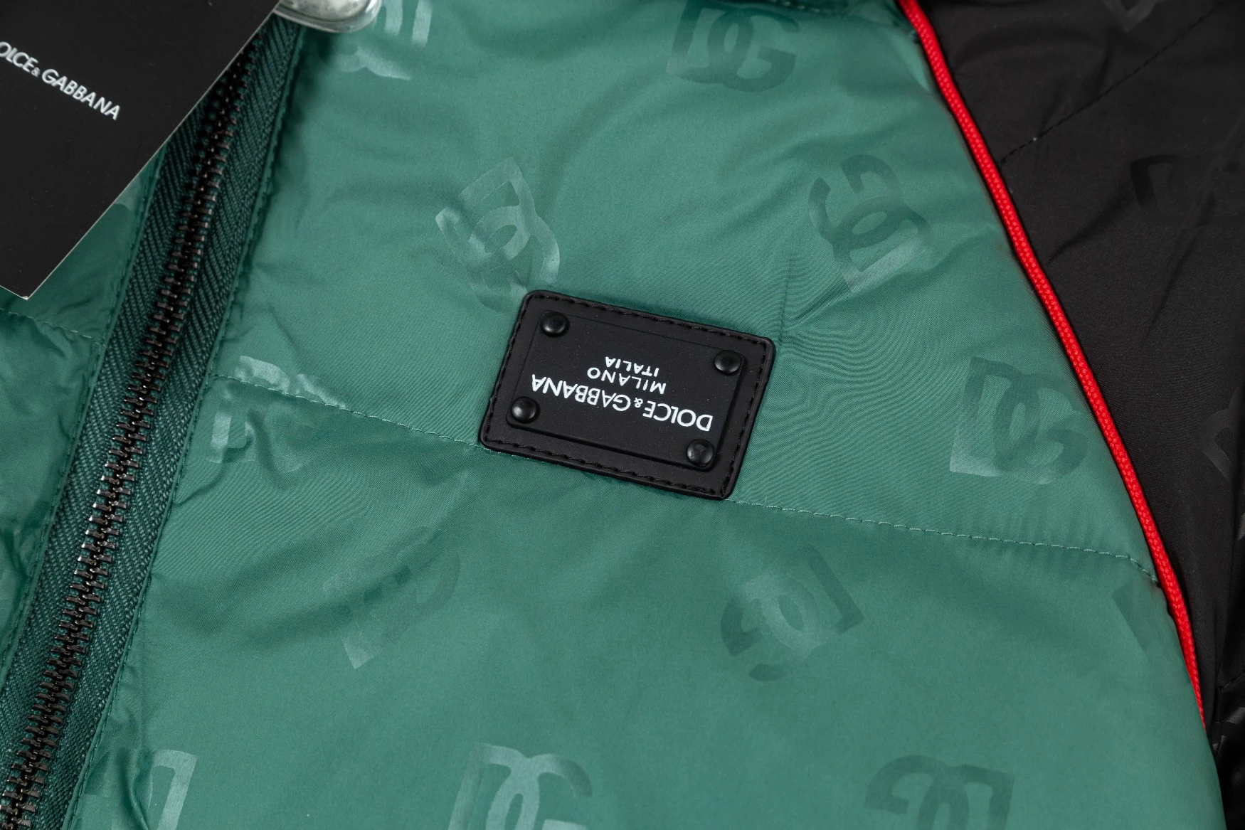 Официальный лимитированный пуховик DOLCE &amp GABBANA супер универсальный модный и