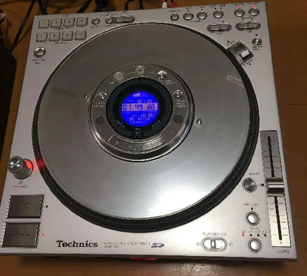 

Совершенно новая техника Φ CDJ цифровой поворотный стол с прямым приводом