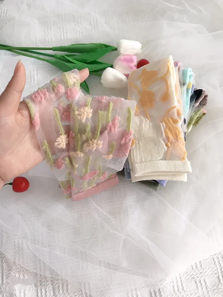 LISCN 2023 New Women Socks Spring Floral Colorful Thin Breathable Stocking For Girls Eledant French Accessories Crew Socks