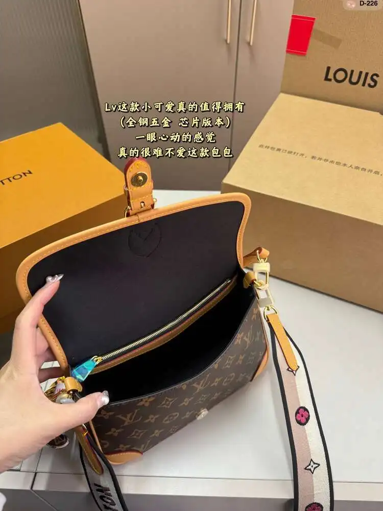 Новая Модная Сумка Через Плечо От Компании Louis Vuitton С ТэксТюрой-старшей Женская |