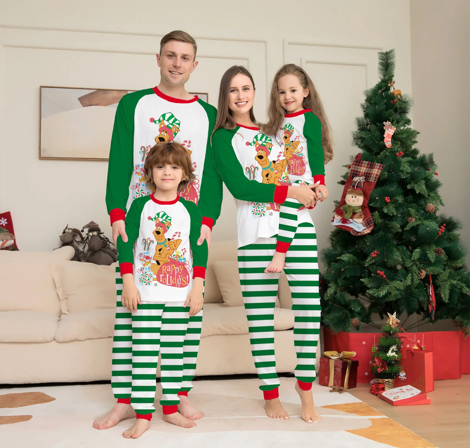 

Christmas Family Matching Outfits Tshirt Cartoon Dog Printing Christmas Mother Kids Father Son Baby 2PCS Pajamas Sleepwear Suit